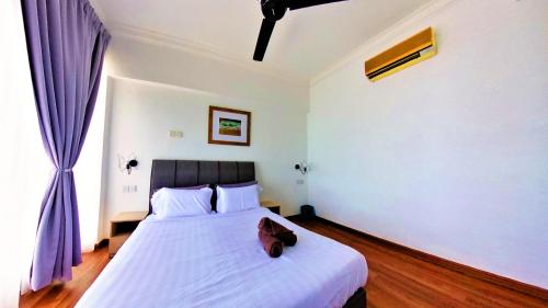 Billede fra billedgalleriet på 6-13pax, Duplex Sea View Suites i Kampong Arab