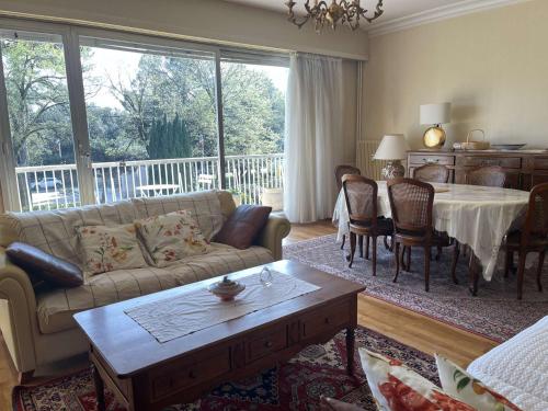 Photo de la galerie de l'établissement Appartement 3 pièces LA ROCHELLE - LR920-100, à La Rochelle