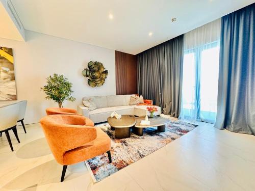 Burj Khalifa View Modern 2BR CVG