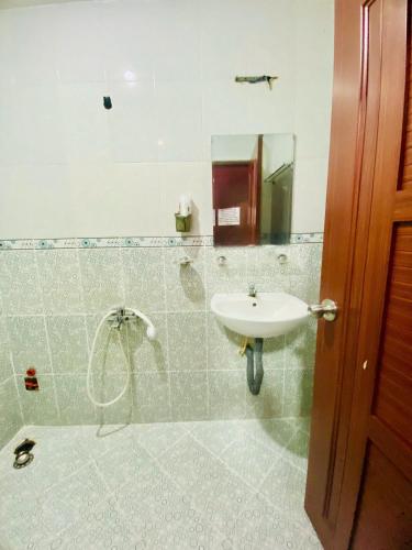 Ванная комната в Khách sạn Mỹ Anh