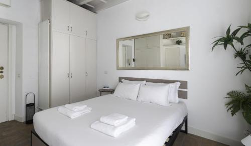 Milano Navigli Canal View Studio Apt