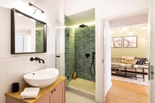 Beautiful Apartment in the most Iconic area in Athens