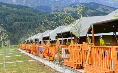 Glamping Albania Rafting Permet