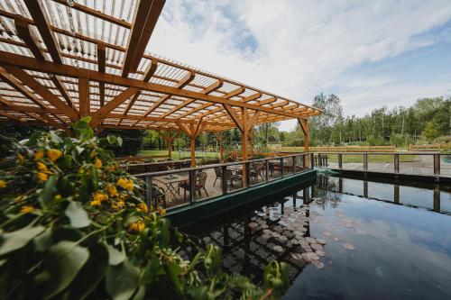 Zahrada ubytování AaRa Hotel