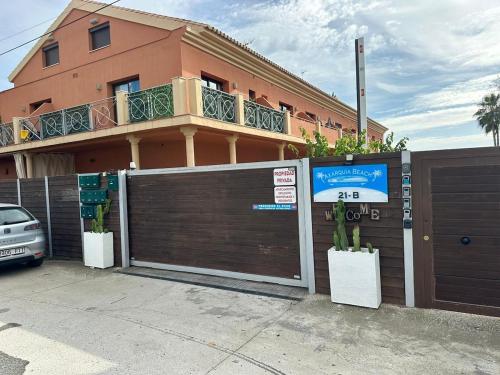 Budova, kde se apartmán nachází