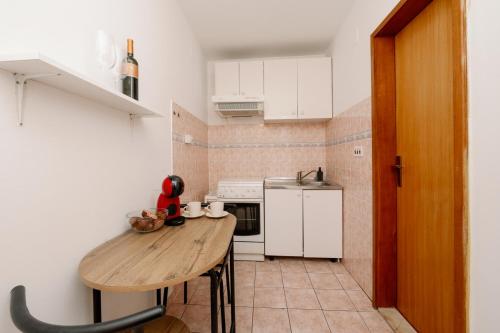 Central In Residence Split