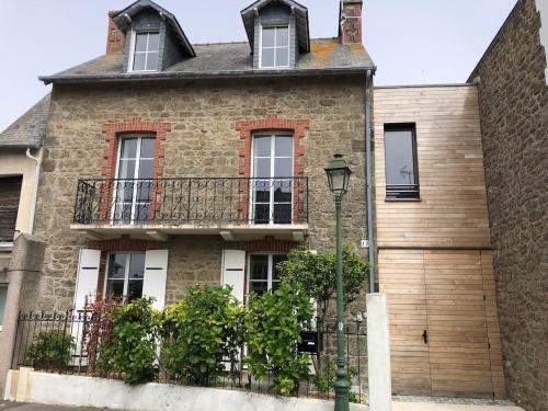 Dinard House 6 bedrooms Saint Enogat neighborhood