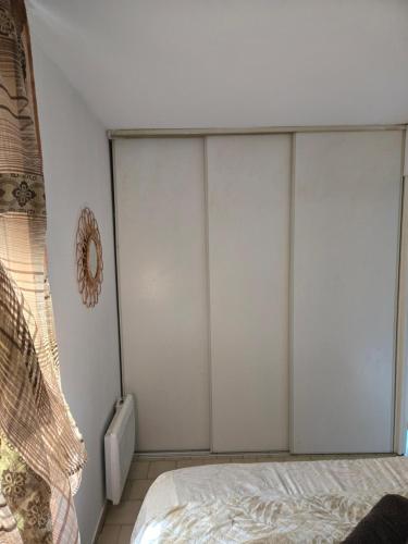 T2 Montpellier plein sud clim wifi terrasse de 16m2