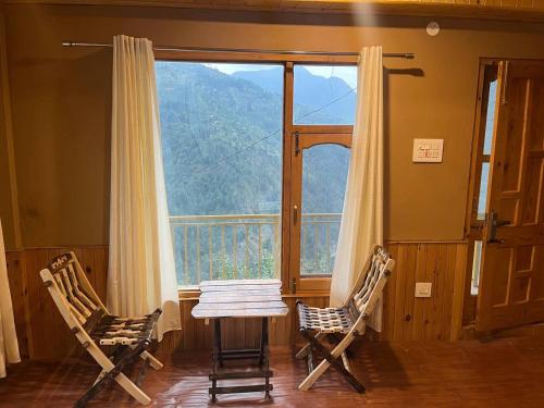 Imagen de la galería de Chanon Holiday Homestay, en Banjār