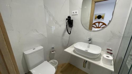 Ein Badezimmer in der Unterkunft Hostal O Pincho