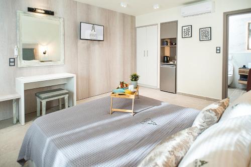 Gallery image of Anny Suites in Skala Kallirakhis