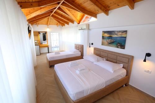 Postel nebo postele na pokoji v ubytování Hotel Golden Oak