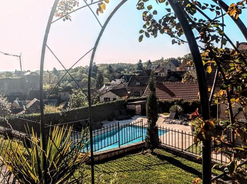 Le Clos de la Musardise - Gîtes de Charme avec Piscine Chauffée