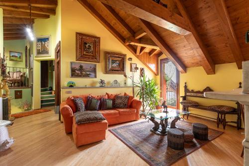 Gallery image of LA CASA DEI SOGNI Appartamento Orchidea in Colazza