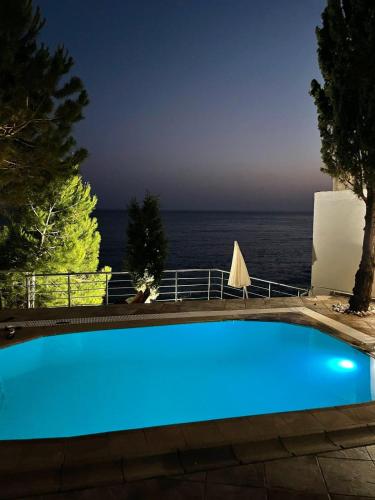 Piscina di TALi o nelle vicinanze