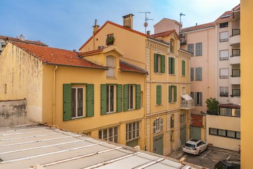 Le Lecerf- Superbe studio-Centre-ville-Plages et Palais