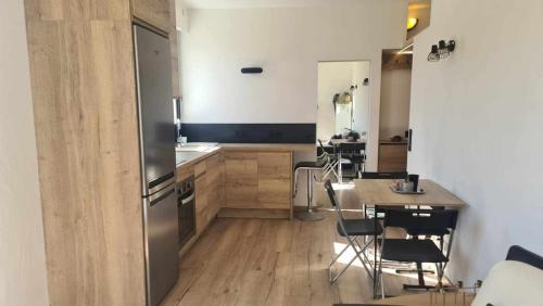 Un lugar para sentarse en Charmant apartment vue MontBlanc