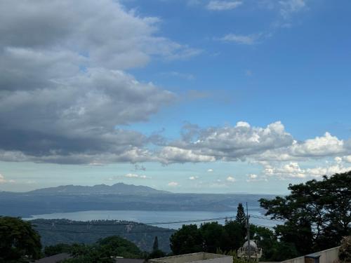 Naturlandskabet i nærheden af lejligheden