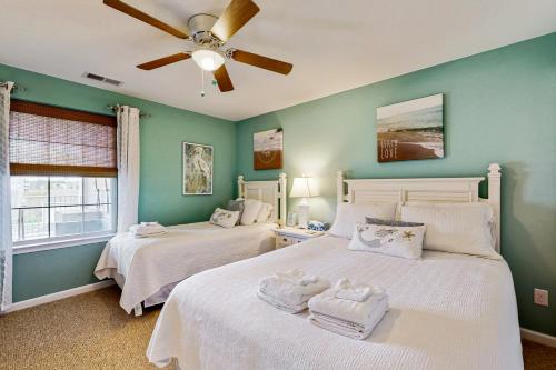 Postel nebo postele na pokoji v ubytování Bethany Bay --- 30112 Big Marsh Ct #6604