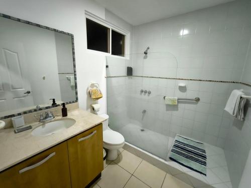 Un baño de Casa Arena