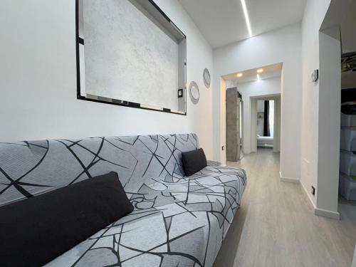 Modern Apartment Soggiorno Giovanni dalle bande Nere