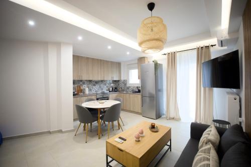 Η κουζίνα ή μικρή κουζίνα στο Sunrise Living I Central