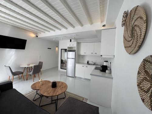 Entropia Myconian Apartment
