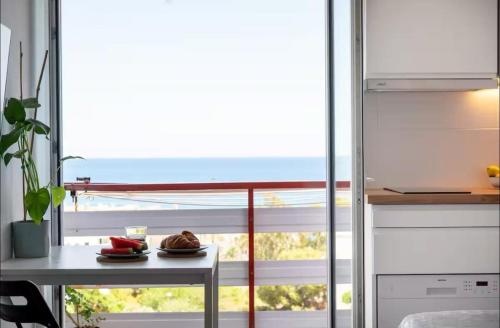 Evans Realty BZ Estudio & Piscina & Centro & Playa