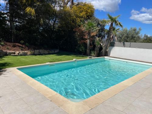 Villa Sainte Maxime 8 personnes piscine privée et proche de la mer