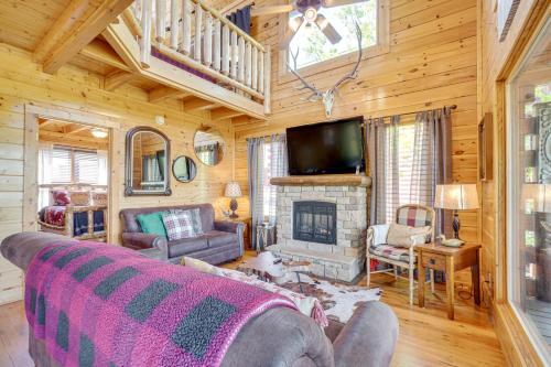 'Mountain Dreams' Cabin: Hot Tub, Sauna & Views! photo 10