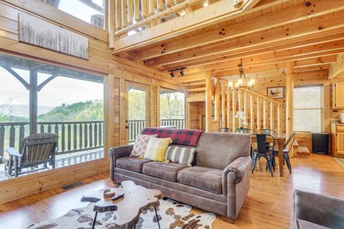 'Mountain Dreams' Cabin: Hot Tub, Sauna & Views! photo 11