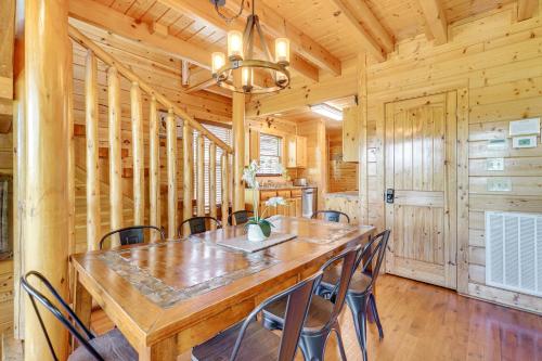 'Mountain Dreams' Cabin: Hot Tub, Sauna & Views! photo 14