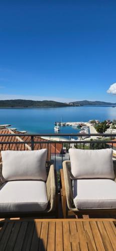 4-Bedroom Family Paradise with Top View