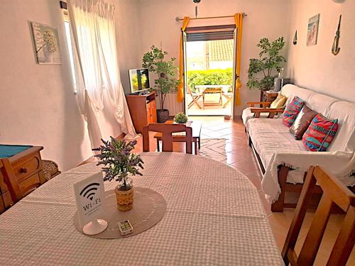 Arrifana Beach- T2 Sun & Surf Flat