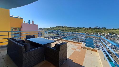 Albufeira Marina Penthouse 1