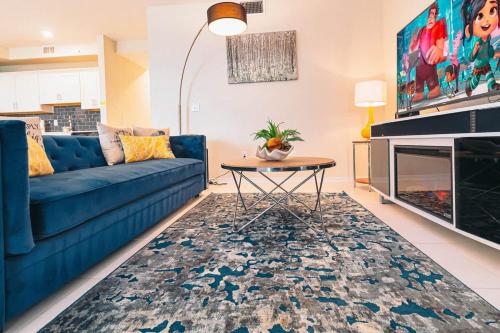 2 BR Modern Apt near Disney SL4741 photo 24