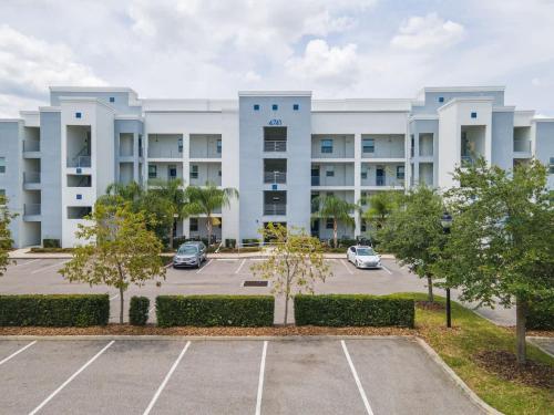 2 BR Modern Apt near Disney SL4741 photo 28