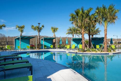 2 BR Modern Apt near Disney SL4741 photo 73