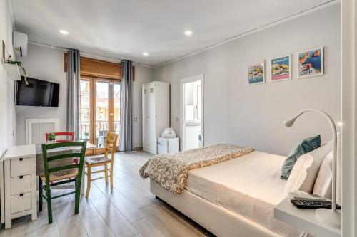 Marmolo Room