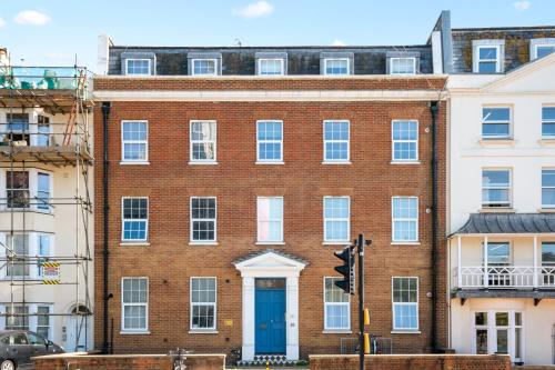 Rare Free Parking 2 Bed Central Apartment photo 28