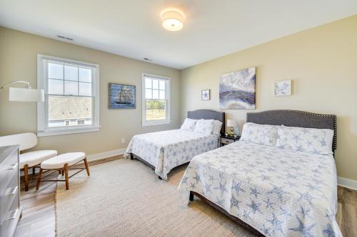 Una cama o camas en una habitación de Near Beach and Trails Elegant Home in Cape Charles!