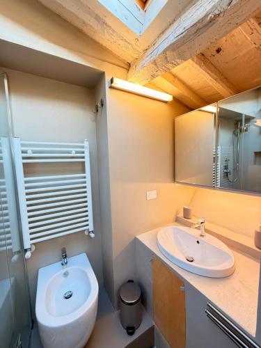 Ένα μπάνιο στο Vista - Vivi la storia in prima fila