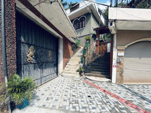 Bangunan di mana terletaknya apartmen