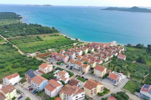 Apartments with parking space Biograd na Moru - 24164