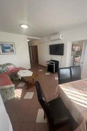 Apartments with parking space Biograd na Moru, Biograd - 24164