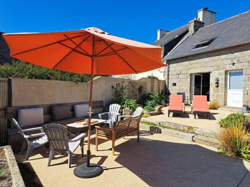 Stone House by Beach in Pont-Aven