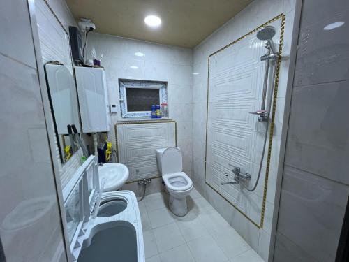 Koupelna v ubytování Shahdag Suvacal House