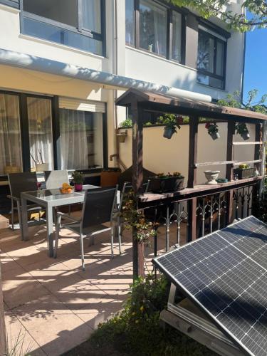 Balkón nebo terasa v ubytování MesseWohnenAschheim Business Zimmer und Apartment mit Balkon bei Messe München