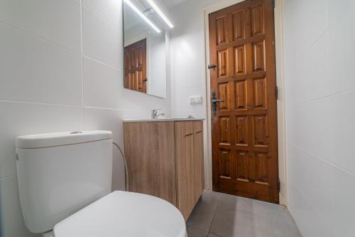 A bathroom at La Quinta Punyeta