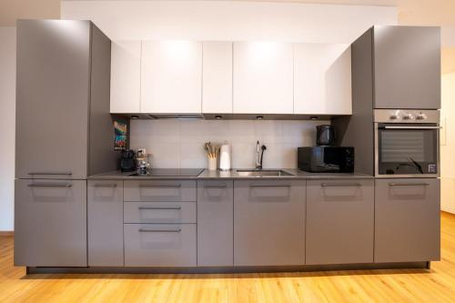 Galería fotográfica de Loft DV3 - Bellissimo loft in Città Vecchia Locarno en Locarno